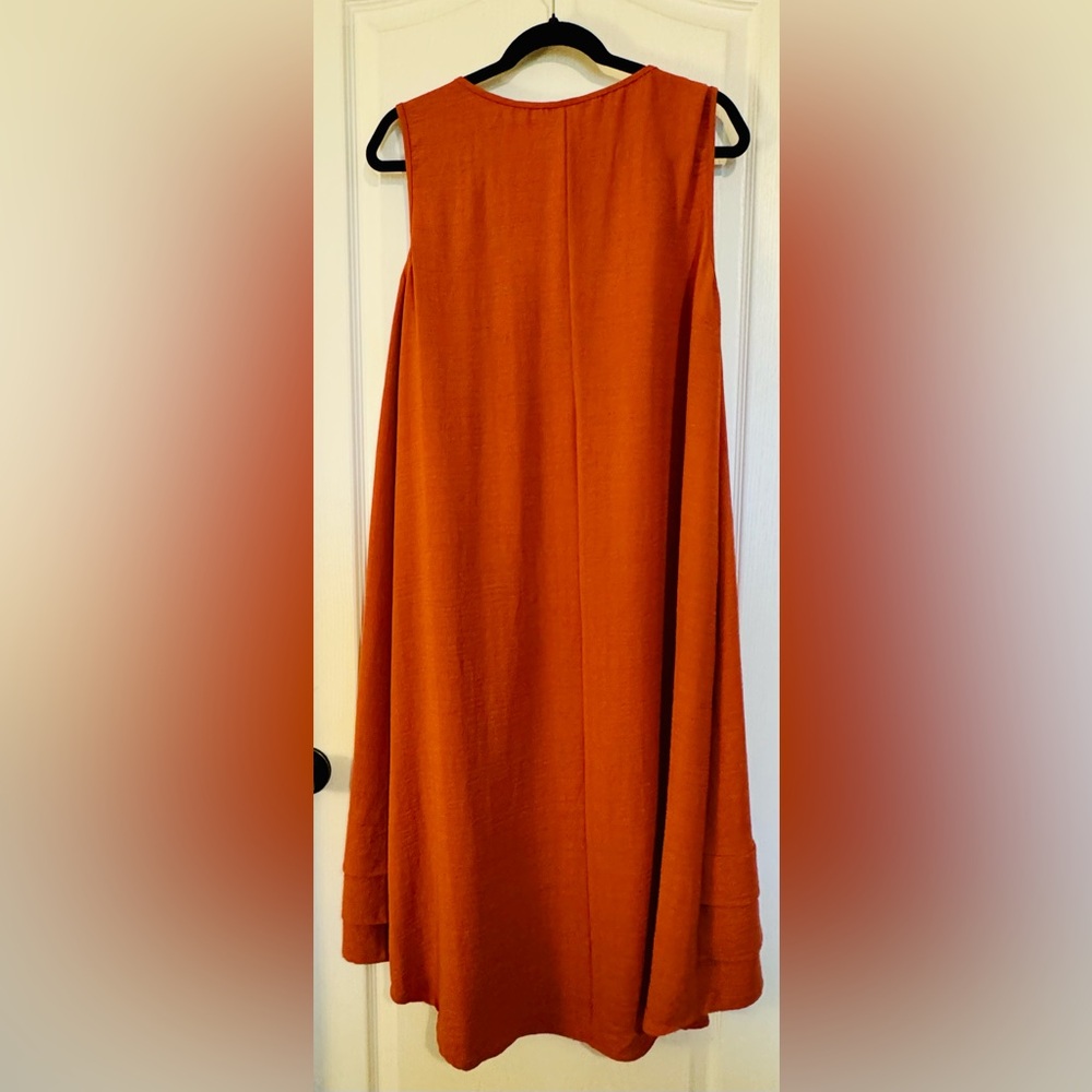 Emery Rose Sleeveless Tiered Maxi Dress in Rust Orange - Picture 8 of 9